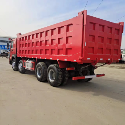 Shacman 420HP 8X4 Dump Truck for Mozambique Construction and Mining