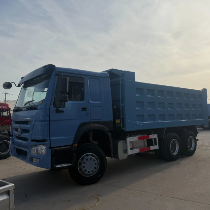 Durable 6X4 Dump Truck with High Payload Capacity