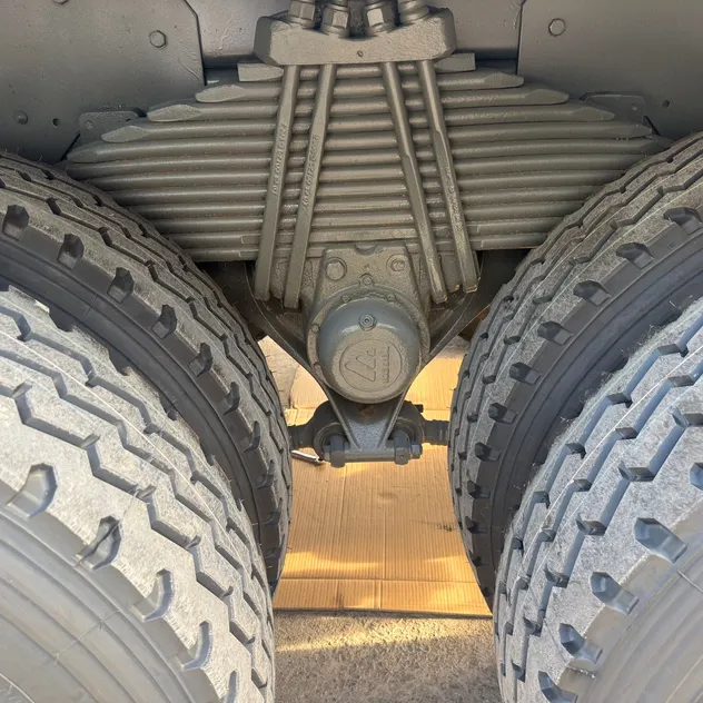 Shacman 420HP 8X4 Dump Truck for Mozambique Construction and Mining